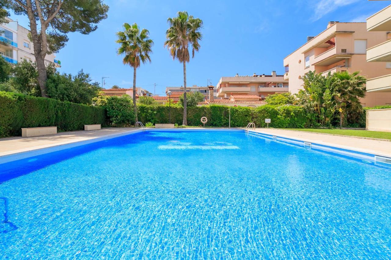 Uhc Aqua Family Complex Appartement Salou Buitenkant foto