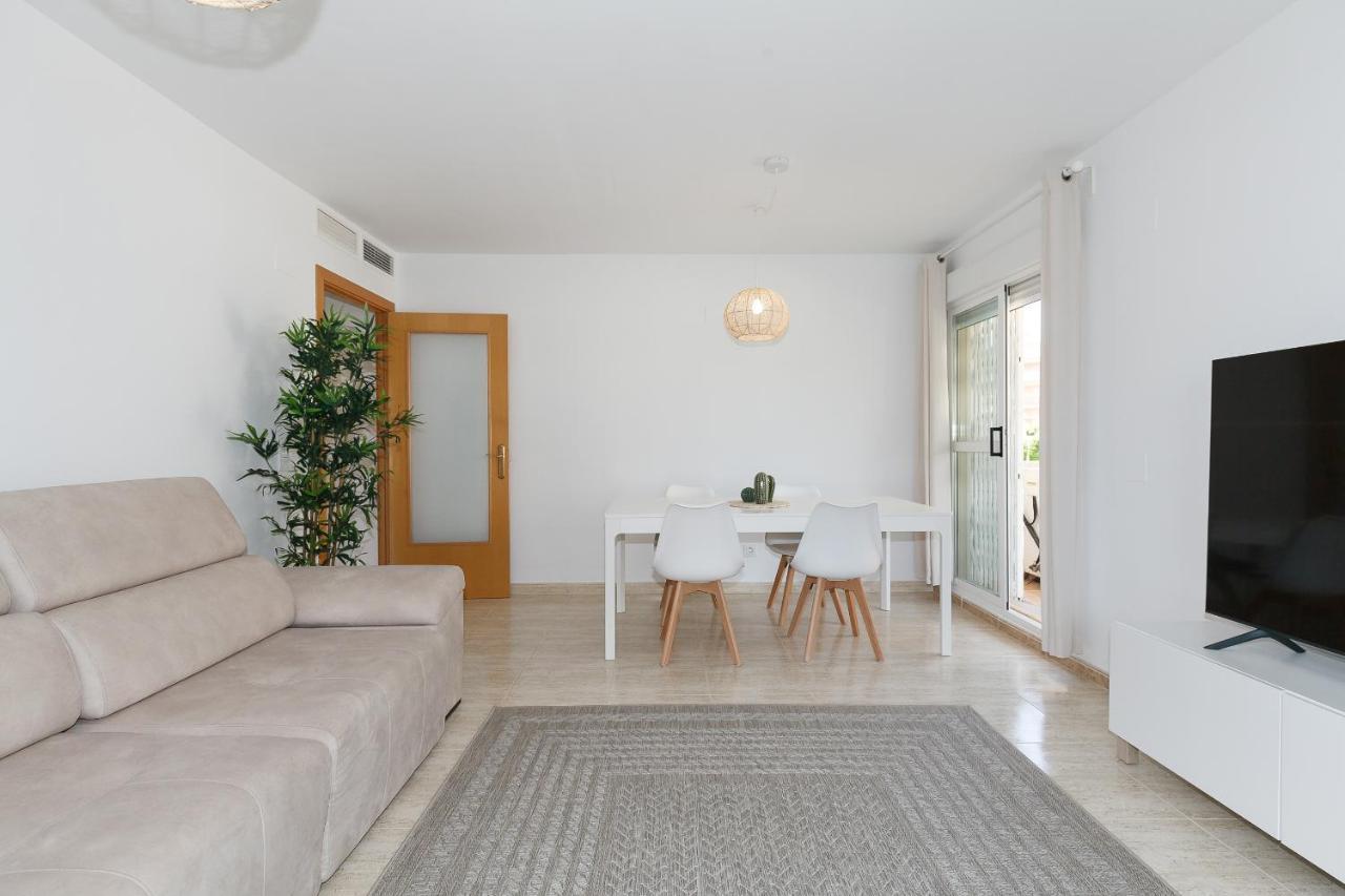 Uhc Aqua Family Complex Appartement Salou Buitenkant foto