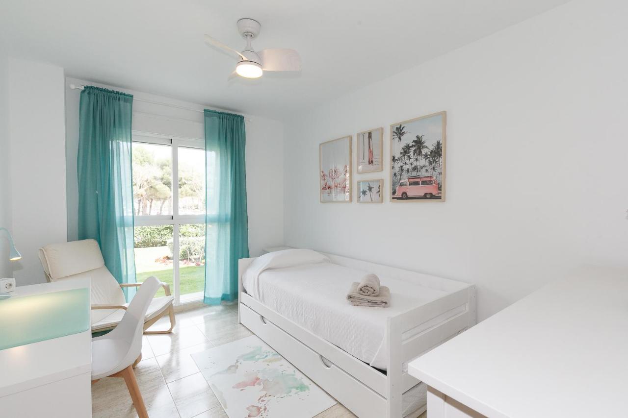 Uhc Aqua Family Complex Appartement Salou Buitenkant foto